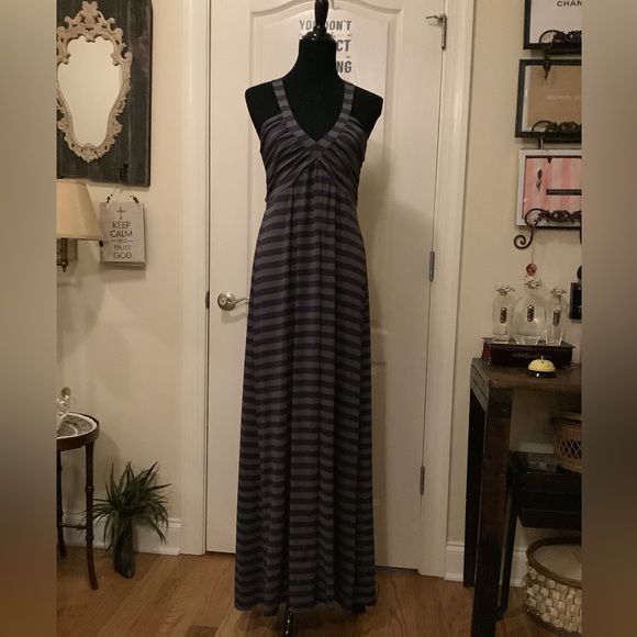 Long Apple Bottlm maxi dress - Picture 8 of 8